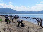 Kebersihan pesisir pantai Bandarlampung