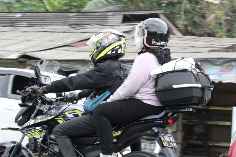 Pemudik sepeda motor mulai ramai lintasi Jalinsum Lampung
