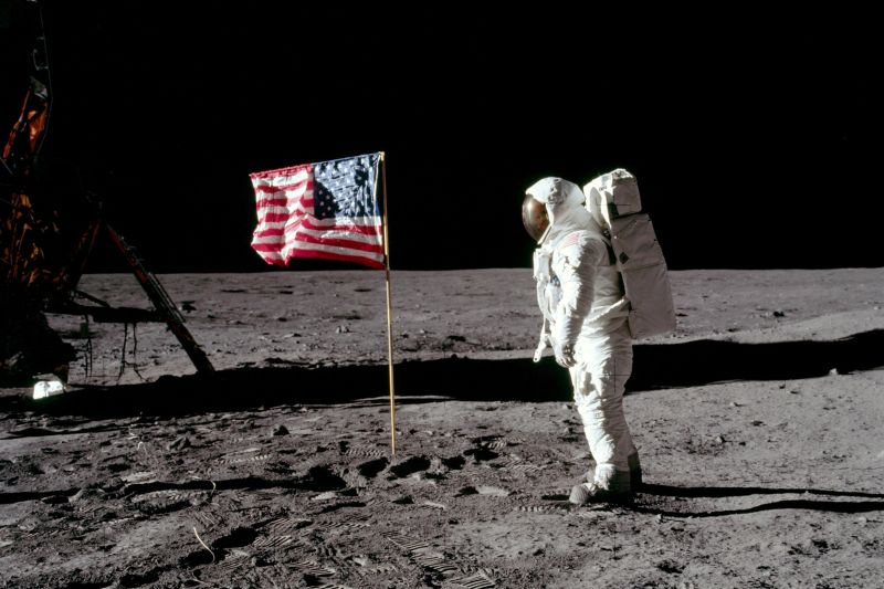 Jaket astronaut Buzz Aldrin saat ke bulan dilelang Rp40 M
