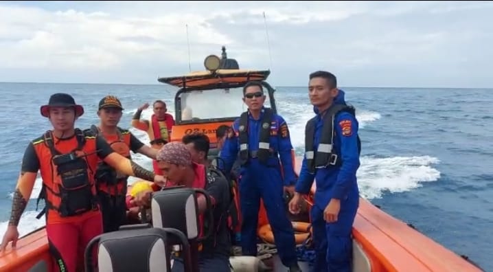 Dua Hari Terdampar di Pulau Sertung, 3 Nelayan Berhasil Dievakuasi