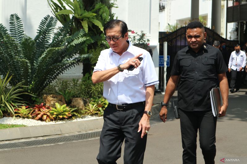 Menteri Hukum dan HAM (Menkumham) Yasonna H Laoly mengatakan Dhawang Delvie tidak lagi bertugas sebagai sipir di Lembaga Pemasyarakatan (Lapas) Rajabasa, Bandar Lampung.
