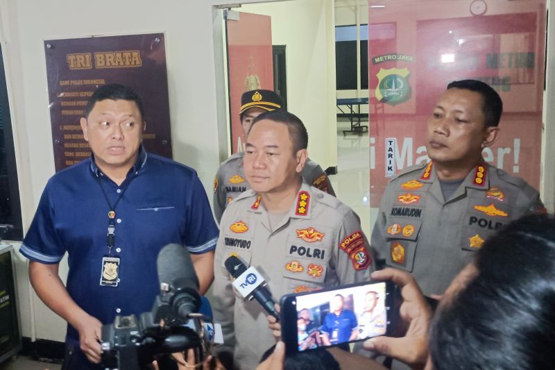 Direktorat Reserse Kriminal Umum Polda Metro Jaya hingga saat ini belum dapat memastikan penyebab kematian M (60), tersangka penembak kantor MUI Pusat di Jakarta, pada Selasa (3/5/2023)