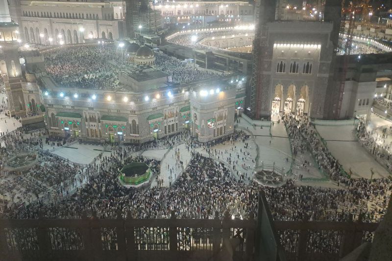 Jamaah haji berada di Masjidil Haram, Mekkah. (ANTARA)