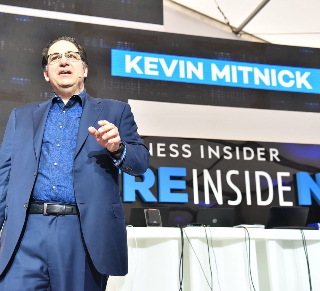 Profil Kevin Mitnick, Hacker Berbahaya di Dunia Yang Meninggal di Usia 59 Tahun