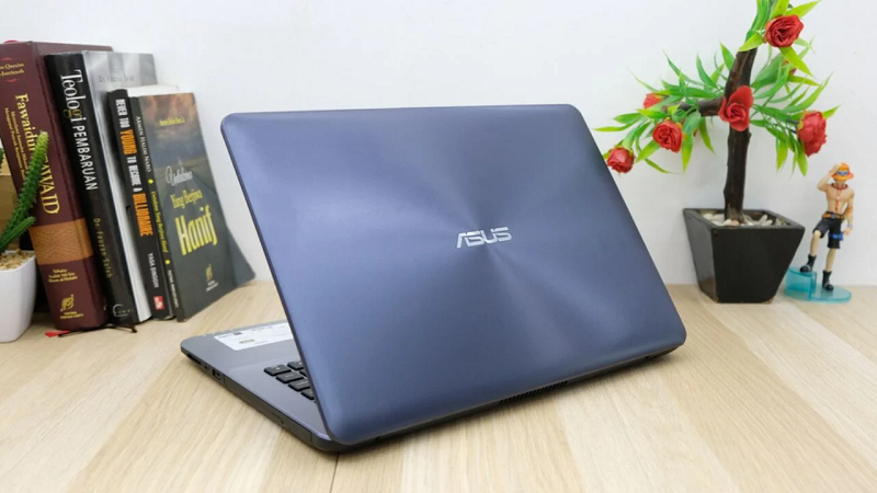 ASUS E402YA-GA202T