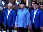 Presiden Terpilih 2024-2029, Prabowo Subianto bersama Ketum PAN, Zulkifli Hasan dan Ketua Dewan Pembina PAN, Hatta Rajasa.