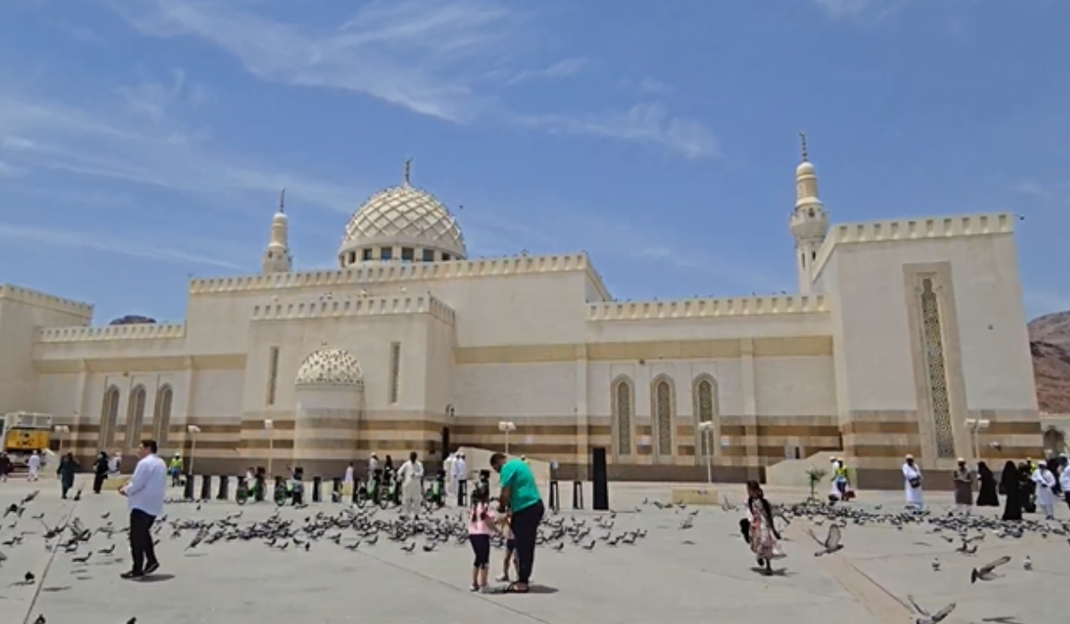 Masjid Syuhada Uhud Simbol Pengorbanan dan Keberanian